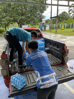 ไฟล์แนบ กปภ.สาขาขลุง มอบน้ำดื่มบรรจุขวดตราสัญลักษณ์ กปภ.
