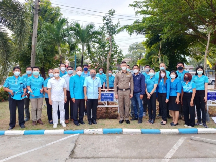 ไฟล์แนบ อดีตประธานคณะกรรมการ กปภ. ร่วมปลูกต้นพะยูงเพื่อเป็นที่ระลึกบริเวณด้านหน้าสำนักงาน กปภ.สาขาสมุทรสาคร