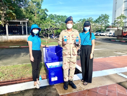 ไฟล์แนบ การประปาส่วนภูมิภาคสาขากระบี่ จัดตั้งจุดบริการน้ำดื่มบรรจุขวดตราสัญลักษณ์ กปภ. ในสำหรับผู้เข้าร่วมพิธี ในกิจกรรม เนื่องในวันปิยะมหาราช