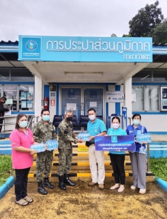 ไฟล์แนบ การประปาส่วนภูมิภาคสาขาท่าแซะ ร่วมสนับสนุนน้ำดื่มตราสัญลักษณ์กปภ.ในกิจกรรมจิตอาสา โดยการกำจัดวัชพืช ในคลองห้วยชะนี ต.ท่าแซะ อ.ท่าแซะ จ.ชุมพร