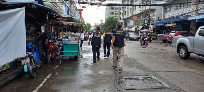 ไฟล์แนบ กปภ.สาขาสมุทรสาคร ลงพื้นที่ตรวจสอบสาเหตุ และแก้ปัญหาน้ำไหลอ่อน