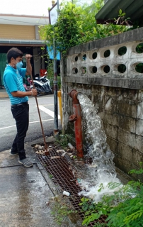 ไฟล์แนบ กปภ.สาขาปากพนัง ลงพื้นที่ ดำเนินการระบายตะกอนในเส้นท่อจ่ายน้ำ (Blow off) ตามโครงการผู้ใช้น้ำมั่นใจ กปภ.เช็ค ชัวร์ ประจำเดือนพฤศจิกายน 2564 
