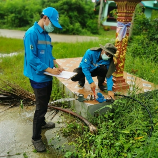 ไฟล์แนบ กปภ.สาขาปากพนัง  ลงพื้นที่ทำการตรวจสอบมาตรวัดน้ำ เพื่อเป็นการสร้างความมั่นใจให้กับลูกค้า ตามโครงการผู้ใช้น้ำมั่นใจ กปภ.เช็ค ชัวร์ ประจำเดือนพฤศจิกายน 2564 