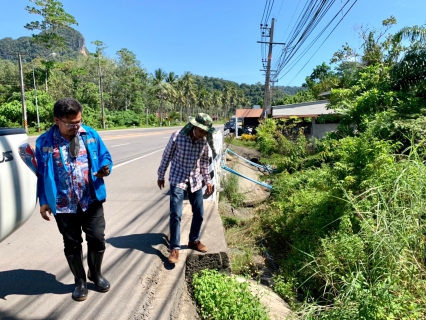 ไฟล์แนบ การประปาส่วนภูมิภาคสาขากระบี่ ดำเนินงานตามแผนบริหารจัดการน้ำสูญเสียเชิงรุก เดินหน้าลงพื้นที่ ตำบลอ่าวนาง อำเภอเมืองกระบี่ จังหวัดกระบี่ เดินเท้าหาท่อแตกรั่ว พร้อมซ่อมปิดจุด เพื่อลดการเกิดน้ำสูญเสีย 