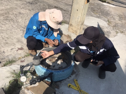 ไฟล์แนบ กปภ.สาขาปราณบุรี ลงพื้นที่ออกหาท่อแตก-ท่อรั่ว เชิงรุก (Active Leak Control) ตรวจสอบปัญหาน้ำไหลอ่อน พร้อมแก้ไขทันที ตามแผนลดน้ำสูญเสีย บริเวณ หมู่ 2,4 และหมู่ 6 ตำบลวังก์พง อำเภอปราณบุรี จังหวัดประจวบคีรีขันธ์ 