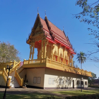 ไฟล์แนบ กปภ.สาขาอุดรธานีร่วมกับชมรมพุทธศาสนา   ร่วมบุญโรงทานแจกน้ำดื่มตราสัญลักษณ์ กปภ.