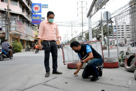 ไฟล์แนบ กปภ.สาขารังสิต (พ) ลงพื้นที่สำรวจหาท่อแตก/รั่ว เพื่อลดปัญหาน้ำสูญเสียในพื้นที่ และเพิ่มประสิทธิภาพการส่งจ่ายน้ำประปาให้กับลูกค้า