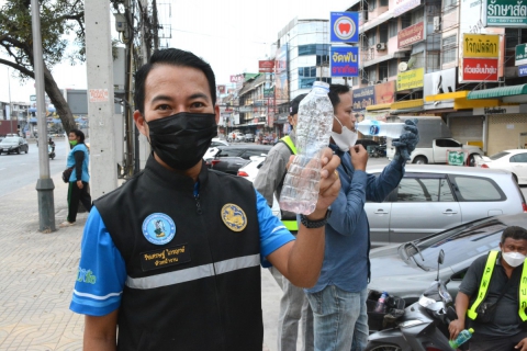 ไฟล์แนบ กปภ.สาขารังสิต (พ) ลงพื้นที่สำรวจหาท่อแตก/รั่ว เพื่อลดปัญหาน้ำสูญเสียในพื้นที่ และเพิ่มประสิทธิภาพการส่งจ่ายน้ำประปาให้กับลูกค้า