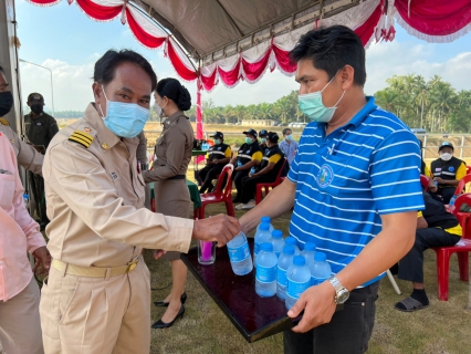 ไฟล์แนบ การประปาส่วนภูมิภาคสาขาชุมพรร่วมต้อนรับพลเอกประวิตร   วงษ์สุวรรณ รองนายกรัฐมนตรี ลงพื้นที่เยี่ยมประชาชนที่ได้รับผลกระทบจากน้ำท่วม