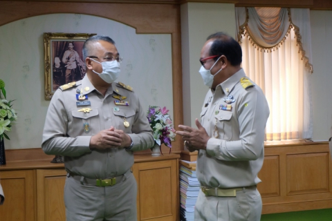 ไฟล์แนบ ผอ.กปภ.ข.4 และ ผจก.ในสังกัด จังหวัดสุราษฎร์ธานีเข้าพบผู้ว่าราชการจังหวัดสุราษฎร์ธานี