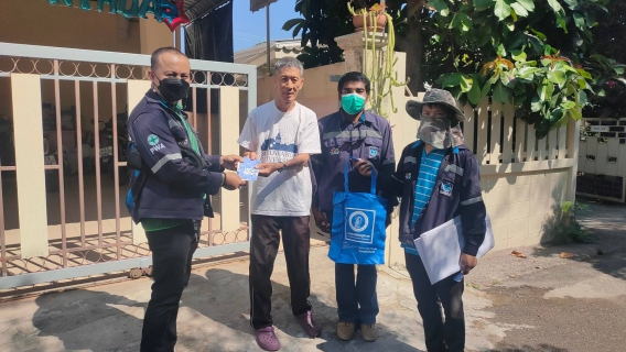 ไฟล์แนบ กปภ.สาขาปราณบุรี จัดกิจกรรมเติมใจให้กัน ลงพื้นที่ออกหน่วยประชาสัมพันธ์เชิงรุก เพิ่มผู้ใช้น้ำและปริมาณน้ำจำหน่าย สร้างความเชื่อมั่นด้านคุณภาพ และบริการของ กปภ. แนวเส้นท่อเมนใหม่ ณ หมู่บ้านเขาตะเกียบ ตำบลหนองแก อำเภอหัวหิน จังหวัดประจวบฯ