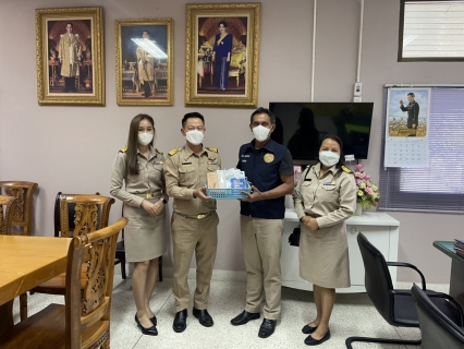 ไฟล์แนบ กปภ.สาขาตะกั่วป่า เดินทางแสดงความยินดีกับ นายไตรทิพย์ สกุลประดิษฐ์ นายอำเภอตะกั่วป่า เนื่องในโอกาสเข้ารับตำแหน่งนายอำเภอตะกั่วป่าคนใหม่
