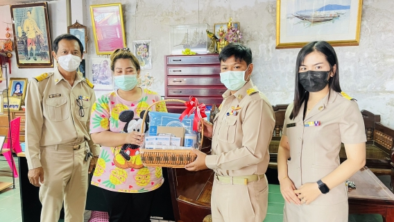 ไฟล์แนบ การประปาส่วนภูมิภาคสาขาชุมพร ลงพื้นที่มอบของที่ระลึกแก่ลูกค้ารายใหญ่