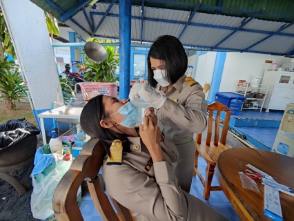 ไฟล์แนบ การประปาส่วนภูมิภาคสาขากาญจนดิษฐ์ดำเนินการตรวจคัดกรองเชิงรุกด้วยชุดตรวจหาเชื้อโควิด-19 แบบ Antigen Test Kit (ATK) และปฏิบัติตามมาตรการป้องกันและควบคุมการแพร่ระบาดของโรคติดเชื้อไวรัสโคโรนา 2019 (Covid -19)