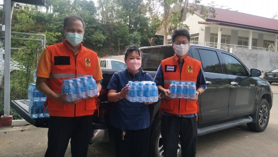 ไฟล์แนบ กปภ.สาขาขลุง มอบน้ำดื่มบรรจุขวดตราสัญลักษณ์ กปภ.