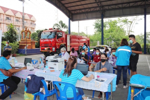 ไฟล์แนบ กปภ.สาขาปทุมธานี ลงพื้นที่จัดโครงการ  มุ่ง-มั่น-เพื่อปวงชน เติมใจให้กัน  พร้อมให้บริการรับคำร้องขอติดตั้งมาตรวัดน้ำใหม่ให้แก่ประชาชน ในพื้นที่ ของ อบต.ลาดหลุมแก้ว  