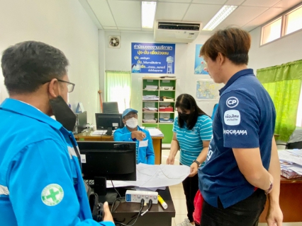 ไฟล์แนบ การประปาส่วนภูมิภาคสาขากระบี่ ดำเนินงานตามแผนบริหารจัดการน้ำสูญเสียเชิงรุก เดินหน้าลงพื้นที่ ตำบลหนองทะเล อำเภอเมืองกระบี่ จังหวัดกระบี่ เดินเท้าหาท่อแตกรั่ว พร้อมซ่อมปิดจุด เพื่อลดการเกิดน้ำสูญเสีย แก้ปัญหาน้ำไหลอ่อน 