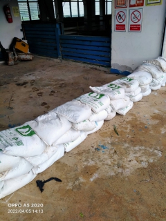 ไฟล์แนบ กปภ.สาขาทุ่งสง เตรียมรับมือหากเกิดอุทกภัยในสถานะการณ์ฝนตกหนัก ติดตามปริมาณน้ำฝนอย่างใกล้ชิดและพร้อมปฏิบัติตามมาตรการและแนวทางแก้ไขปัญหาอุทกภัยของ กปภ. เพื่อลดผลกระทบต่อการผลิตน้ำประปาบริการประชาชนและป้องกันความเสียหายที่จะเกิดขึ้น 