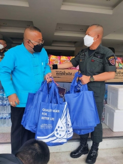 ไฟล์แนบ กปภ.สาขาสมุทรสาคร มอบน้ำดื่มบรรจุขวดสนับสนุนภารกิจของตำรวจภูธรภาค 7