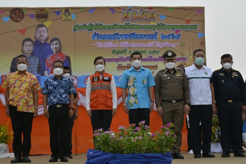 ไฟล์แนบ กปภ.สาขากำแพงเพชร ร่วมเปิดศูนย์ปฏิบัติการป้องกันและลดอุบัติเหตุทางถนนช่วงเทศกาลสงกรานต์ พ.ศ. 2565 และกิจกรรมรณรงค์ป้องกันและลดอุบัติเหตุทางถนนช่วงเทศกาลสงกรานต์ พ.ศ.2565 "ชีวิตวิถีใหม่ ขับขี่อย่างปลอดภัย ไร้อุบัติเหตุ"