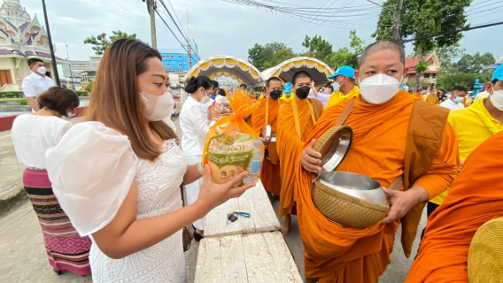 ไฟล์แนบ การประปาส่วนภูมิภาคสาขาชุมพร เข้าร่วมกิจกรรมทำบุญตักบาตร เนื่องในวันฉัตรมงคล ณ ลานเทศบาลเมืองชุมพร