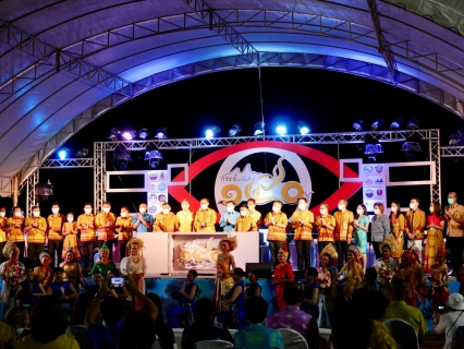 ไฟล์แนบ การประปาส่วนภูมิภาคสาขากระบี่ ร่วมพิธีเปิดงานเฉลิมฉลองครบรอบ 150 ปี กระบี่เมืองน่าอยู่ ผู้คนน่ารัก กระตุ้นเศรษฐกิจ ส่งเสริมการท่องเที่ยววิถีใหม่  (NEWS NORMAL ) ยกระดับสร้างรายได้  ภายใต้มาตรการ สาธารณสุขแบบ. Covid free setting