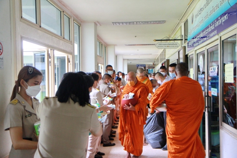 ไฟล์แนบ การประปาส่วนภูมิภาคสาขาชุมพร เข้าร่วมกิจกรรม "ผู้ว่าพาทำบุญวันธรรมสวนะ จังหวัดชุมพร ขับเคลื่อนการขจัดความยากจนและพัฒนาคนทุ่งช่วงวัยอย่างยั่งยืน ตามหลักปรัชญาของเศรษฐกิจพอเพียง
