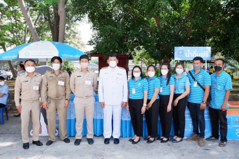 ไฟล์แนบ กปภ.ข.7 และ กปภ.สาขาหนองบัวลำภู สนับสนุนน้ำดื่มตราสัญลักษณ์ กปภ. แก่ประชาชนที่ร่วมเฝ้าฯ รับเสด็จ พระบาทสมเด็จพระเจ้าอยู่หัว และสมเด็จพระนางเจ้า ฯ พระบรมราชินี