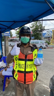 ไฟล์แนบ การประปาส่วนภูมิภาคสาขาชุมพร ร่วมกิจกรรมจุดเทียนถวายพระพร สมเด็จพระนางเจ้าสุทิดา พัชรสุธาพิมลลักษณ พระบรมราชินี และร่วมสนับสนุนน้ำดื่มบรรจุขวดตราสัญลักษณ์ กปภ.เพื่อใช้ในกิจกรรม 