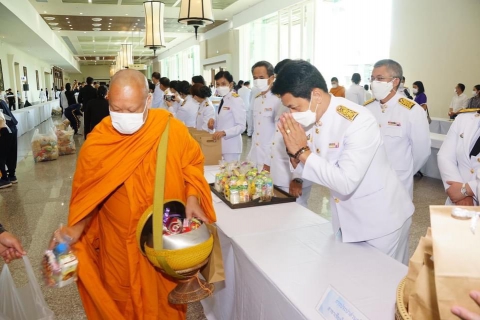 ไฟล์แนบ กปภ.สาขาเชียงใหม่(พ) ร่วมทำบุญตักบาตร เนื่องในวันเฉลิมพระชนมพรรษาสมเด็จพระนางเจ้าฯ พระบรมราชินี