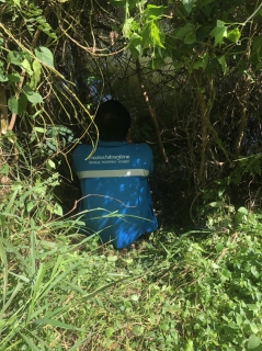 ไฟล์แนบ กปภ.สาขาปราณบุรี ลงพื้นที่ออกหาท่อแตก-ท่อรั่ว เชิงรุก (Active Leak Control) ตรวจสอบปัญหาน้ำไหลอ่อน พร้อมแก้ไขทันที ตามแผนลดน้ำสูญเสีย บริเวณ ถนนบายพลาสคู่ขนาน หมู่บ้านเบญจพาส หมู่บ้านเขาเต่า หมู่บ้านหนองหอย ตำบลวังก์พง และตำบลทับใต้ อำเภอหัวหิน จังหวัดประจวบฯ