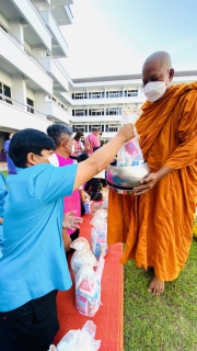 ไฟล์แนบ การประปาส่วนภูมิภาคสาขาชุมพร ร่วมกิจกรรม ผู้ว่าชวนทำบุญวันธรรมสวนะจังหวัดชุมพร