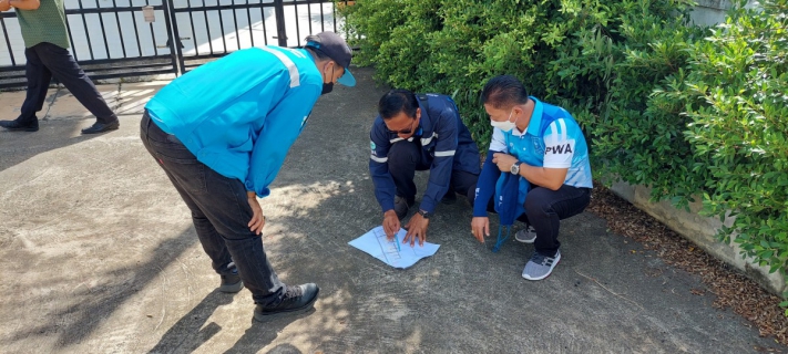 ไฟล์แนบ กปภ.สาขาปราณบุรี ลงพื้นที่ออกหาท่อแตก-ท่อรั่ว เชิงรุก (Active Leak Control) ตรวจสอบปัญหาน้ำไหลอ่อน พร้อมแก้ไขทันที  ตามแผนลดน้ำสูญเสีย บริเวณ วนอุทยานปราณบุรี หมู่บ้านเขาเต่า  หมู่บ้านเบญจพาส ตำบลวังก์พง และตำบลปากน้ำปราณ อำเภอปราณบุรี จังหวัดประจวบฯ 