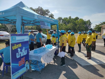 ไฟล์แนบ การประปาส่วนภูมิภาคสาขาชุมพร ร่วมกิจกรรมจิตอาสาเฉพาะกิจรวมพลังสามัคคี "ชาวชุมพรพัฒนาบ้านพ่อ" ณ โครงการหนองใหญ่ ตำบลบางลึก อำเภอเมือง จังหวัดชุมพร