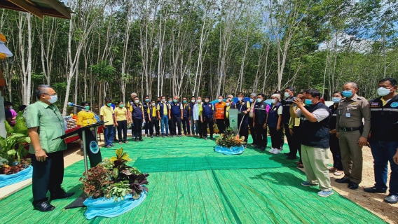 ไฟล์แนบ การประปาส่วนภูมิภาคสาขากาญจนดิษฐ์  เข้าร่วมพิธีมอบบ้านผู้ประสบอุทกภัย ในพื้นที่หมู่ที่ 2 ตำบลคลองสระ อำเภอกาญจนดิษฐ์ จังหวัดสุราษฎร์ธานี