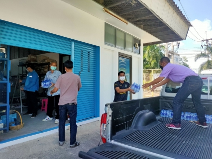 ไฟล์แนบ กปภ.สาขาสมุทรสาคร มอบน้ำดื่มบรรจุขวด สนับสนุนกิจกรรมจิตอาสา และให้บริการประชาชน