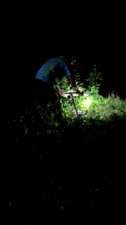 ไฟล์แนบ วันอังคารที่ 28 มิถุนายน 2565 การประปาส่วนภูมิภาคสาขากาญจนดิษฐ์ ภายใต้การบริหารงานโดยนายสุรพงศ์  สมหวัง ผู้จัดการการประปาส่วนภูมิภาคสาขากาญจนดิษฐ์  มอบหมายหัวหน้างานบริการและควบคุมน้ำสูญเสียและพนักงานในสังกัด ลงพื้นที่เทศบาลท่าททองใหม่ ตำบลท่าทองใหม่  จังหวัดสุราษฎร์ธานี ออกทำ Step test ค้นหาท่อรั่ว DMA 05 ชุมชนปากกะแดะ ชุมชนพลายวาส สี่แยกพ่วง ชุมชนดอนมั่ว ตำบลกะแดะ และตำบลพลายวาส อ.กาญจนดิษฐ์ จ.สุราษฎร์ธานี เพื่อค้นท่อแตกท่อรั่วและเพิ่มปริมาณน้ำจ่ายให้ลูกค้าได้ดียิ่งขึ้น   