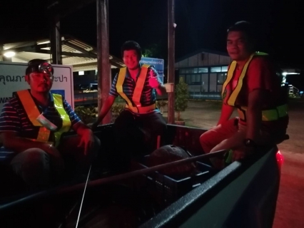 ไฟล์แนบ การประปาส่วนภูมิภาคสาขาท่าแซะ ดำเนินการทำสเต็ปเทสต์ตามแผนลดน้ำสูญเสีย&#8203; บริเวณเขตพื้นที่จำหน่ายแม่ข่ายท่าแซะ ในโซนตลาดเทศบาลตำบลท่าแซะ อ.ท่าแซะ จ.ชุมพร 