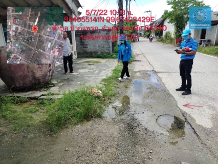 ไฟล์แนบ วันอังคารที่ 5 กรกฎาคม  2565 การประปาส่วนภูมิภาคสาขากาญจนดิษฐ์ ภายใต้การบริหารงานโดย นายสุรพงศ์  สมหวัง ผู้จัดการการประปาส่วนภูมิภาคสาขากาญจนดิษฐ์  มอบหมายหัวหน้างานและพนักงานในสังกัด  ลงพื้นที่สำรวจ หาท่อแตกท่อรั่ว บริเวณพื้นที่ ตลาดบ้านใน  ตำบลปากแพรก อำเภอดอนสักจังหวัดสุราษฎร์ธานี เพื่อลดน้ำสูญเสียในระบบจำหน่ายและเพิ่มแรงดันในเส้นท่อ เป็นการให้บริการน้ำประปาอย่างเต็มประสิทธิภาพตามมาตรฐานของ กปภ. 