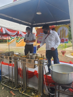 ไฟล์แนบ กปภ. สาขาบ้านตาขุน บริการน้ำดื่มบรรจุขวดตราสัญลักษณ์ กปภ. เพื่อใช้ในโครงการ กิจกรรมหล่อเทียน หลอมใจ เทิดไท้องค์ราชัน