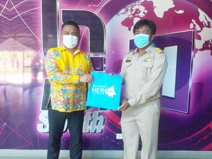 ไฟล์แนบ กปภ.สาขากาญจนดิษฐ์ โดยนายสุรพงศ์ สมหวัง ผู้จัดการ กปภ.สาขากาญจนดิษฐ์ มอบหมายว่าที่ ร.ต.สุพจน์  ศรีรักษ์ ตำแหน่งนายช่างเครื่องกล 7 งานผลิต เข้าพบว่าที่ร.ต. สุรชัย ส้มเกลี้ยง (บ่าวเกลี้ยง) ประธานชมรมนักข่าวสุราษฎร์ธานี  เจ้าของรายการแหลงข่าวชาวใต้NBT South รายการ อปม.สัมพันธ์ สวท.สุราษฎร์ธานี  ผู้สื่อข่าวหนังสือพิมพ์ข่าวสดนายก เพื่อขอความอนุเคราะห์ในการประชาสัมพันธ์ข้อมูลข่าวสารของ กปภ.สาขากาญจนดิษฐ์  ตลอดจนช่องทางในการติดต่อเพื่อแจ้งข้อมูลสารและรับเรื่องร้องเรียนได้โดยตรง  ได้แก่ ไลน์กลุ่มผู้ใช้น้ำของกปภ.สาขากาญจนดิษฐ์ , เพจเฟซบุ๊ก การประปาส่วนภูมิภาคสาขากาญจนดิษฐ์ , และ PWA Line Official: @pwathailand 