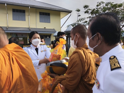 ไฟล์แนบ กปภ.สาขาคลองท่อมเข้าร่วมกิจกรรมตักบาตรเนื่องในโอกาสวันเฉลิมพระชนมพรรษาพระบาทสมเด็จพระเจ้าอยู่หัว