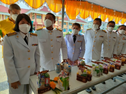 ไฟล์แนบ การประปาส่วนภูมิภาคสาขาไชยา ร่วมพิธีทำบุญตักบาตรข้าวสารอาหารแห้ง พระภิกษุสงฆ์  ถวายเป็นพระราชกุศล เนื่องในโอกาสวันเฉลิมพระชนมพรรษา พระบาทสมเด็จพระปรเมนทรรามาธิบดีศรีสินทรมหาวชิราลงกรณ พระวชิรเกล้าเจ้าอยู่หัว ด้วยความสำนึกในพระมหากรุณาธิคุณ และแสดงออกถึงความจงรักภักดี ณ ลานหน้าที่ว่าการอำเภอไชยา อ.ไชยา จ.สุราษฎร์ธานี