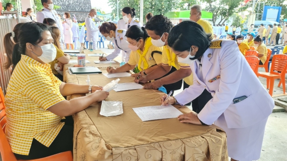 ไฟล์แนบ การประปาส่วนภูมิภาคสาขาธัญบุรี เข้าร่วมพิธีทำบุญตักบาตรถวายเป็นพระราชกุศล เนื่องในโอกาสวันเฉลิมพระชนมพรรษา พระบาทสมเด็จพระเจ้าอยู่หัว ประจำปีพุทธศักราช 2565