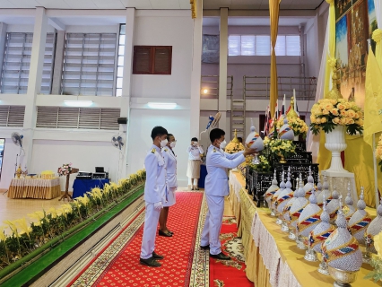 ไฟล์แนบ กปภ.สาขากุยบุรีเข้าร่วมพิธีถวายเครื่องราชสักการะและจุดเทียนถวายพระพรชัยมงคลเนื่องในโอกาสวันเฉลิมพระชนมพรรษาพระบาทสมเด็จพระเจ้าอยู่หัว ปีพุทธศักราช 2565