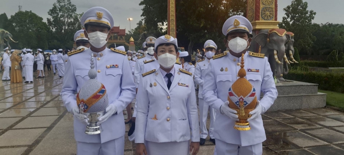 ไฟล์แนบ กปภ.สาขาอ่าวลึก เข้าร่วมพิธีถวายเครื่องราชสักการะและวางพานพุ่ม และพิธีจุดเทียนชัยถวายพระพร เนื่องในโอกาสวันเฉลิมพระชนมพรรษา พระบาทสมเด็จพระเจ้าอยู่หัว