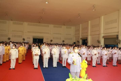 ไฟล์แนบ วันพฤหัสบดีที่ 28 กรกฎาคม 2565 กปภ.สาขากาญจนดิษฐ์ โดยนายสุรพงศ์ สมหวัง ผู้จัดการ กปภ.สาขากาญจนดิษฐ์ มอบหมายพนักงานในสังกัด ร่วมพิธีถวายเครื่องราชสักการะ วางพานพุ่มและถวายพระพรชัยมงคล เนื่องในโอกาสมหามงคลเฉลิมพระชนมพรรษา 70 พรรษา พระบาทสมเด็จพระปรเมนทรรามาธิบดีศรีสินทรมหาวชิราลงกรณ พระวชิรเกล้าเจ้าอยู่หัว 28 กรกฎาคม 2565 ณ ศาลาประชาคมที่ว่าการอำเภอกาญจนดิษฐ์   อำเภอกาญจนดิษฐ์  จังหวัดสุราษฎร์ธานี 