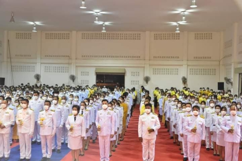 ไฟล์แนบ วันพฤหัสบดีที่ 28 กรกฎาคม 2565 กปภ.สาขากาญจนดิษฐ์ โดยนายสุรพงศ์ สมหวัง ผู้จัดการ กปภ.สาขากาญจนดิษฐ์ มอบหมายพนักงานในสังกัด ร่วมพิธีถวายเครื่องราชสักการะ วางพานพุ่มและถวายพระพรชัยมงคล เนื่องในโอกาสมหามงคลเฉลิมพระชนมพรรษา 70 พรรษา พระบาทสมเด็จพระปรเมนทรรามาธิบดีศรีสินทรมหาวชิราลงกรณ พระวชิรเกล้าเจ้าอยู่หัว 28 กรกฎาคม 2565 ณ ศาลาประชาคมที่ว่าการอำเภอกาญจนดิษฐ์   อำเภอกาญจนดิษฐ์  จังหวัดสุราษฎร์ธานี 