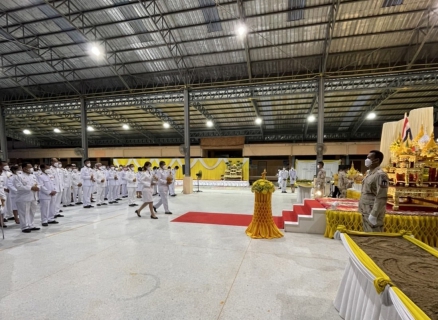 ไฟล์แนบ กปภ.สาขาขลุง เข้าร่วมพิธีถวายเครื่องราชสักการะและวางพานพุ่ม และพิธีจุดเทียนชัยถวายพระพร เนื่องในโอกาสวันเฉลิมพระชนมพรรษา พระบาทสมเด็จพระเจ้าอยู่หัว