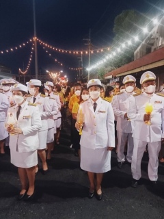 ไฟล์แนบ กปภ.สาขาปากพนัง เข้าร่วมพิธีถวายเครื่องราชสักการะและวางพานพุ่ม และพิธีจุดเทียนถวายพระพรชัยมงคล เนื่องในวันเฉลิมพระชนมพรรษา พระบาทสมเด็จพระเจ้าอยู่หัว ในวันพฤหัสบดี ที่ 28 กรกฎาคม 2565        